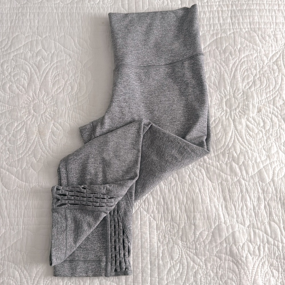 lululemon cropped leggings